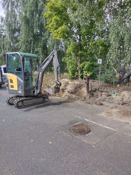 Usługi Minikoparka Hydraulik Przyłącza Wod-Kan