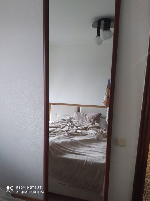 Зеркало ширина 65 см ,высота 2.25