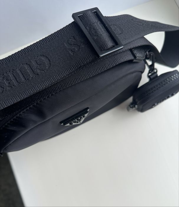 Сумка GUESS Latona Nylon Sling Bag оригінал