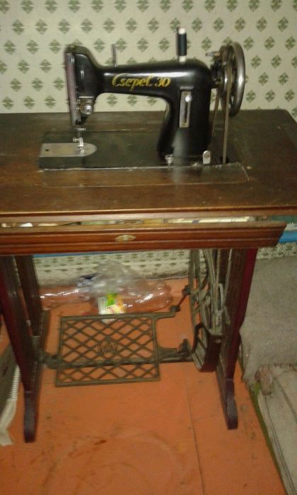 Швейная машинка