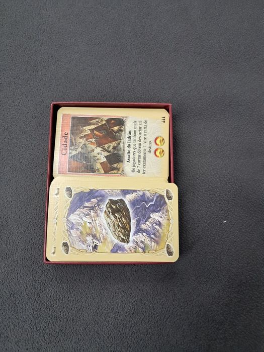 Jogo catan de cartas novo e completo