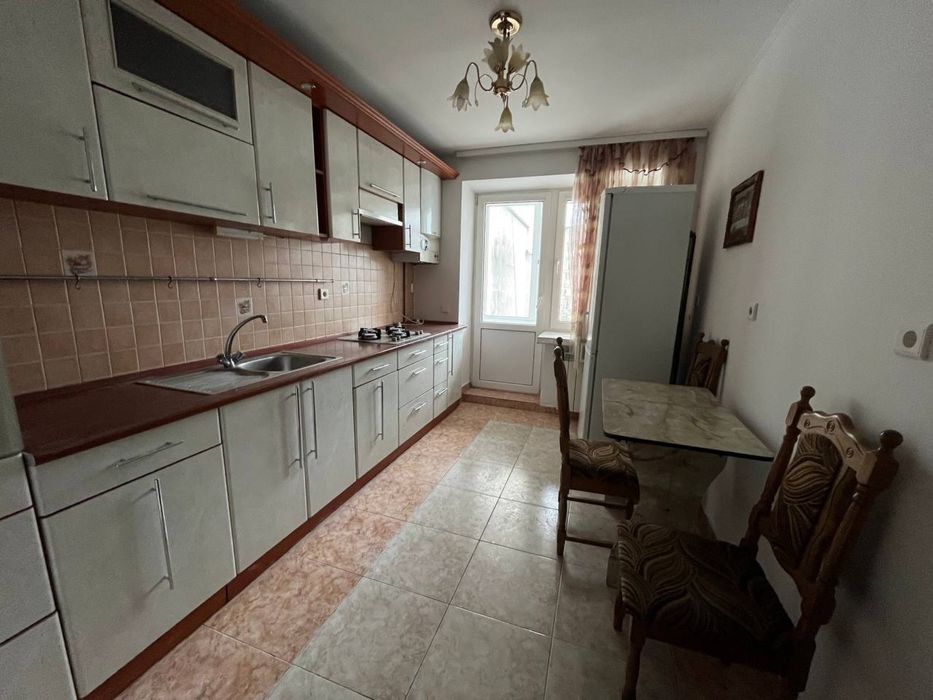 Оренда квартиру вул. Тарнавського