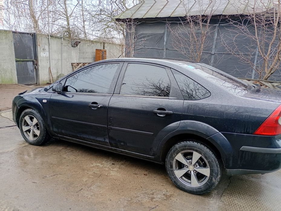 Автомобіль Форд фокус