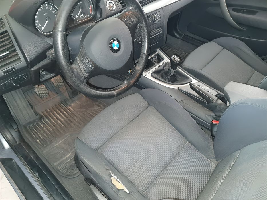 BMW 118d E87 Pack M – Configuração Única, Excelente Estado e Muito Equipado — photo 5
