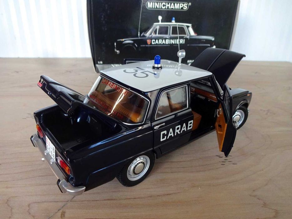 Alfa Romeo Giulia Carabinieri 1/18