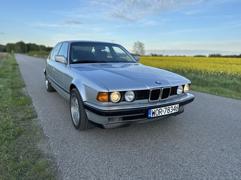 BMW E32 730 1992