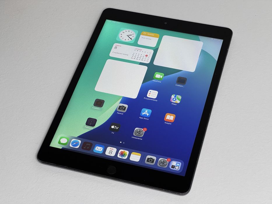 iPad 9. gen. (A2604) - 64GB - Cellular (LTE) - faktura VAT 23%