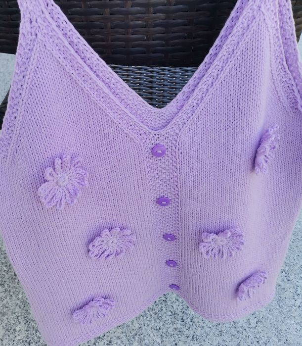 Nowa bluzka top letni bawełniany z ażurowymi kwiatami rozmiar S /M