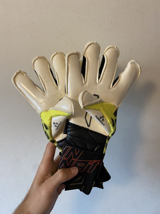 Luvas Rinat Xtreme Guard Dominus Pro