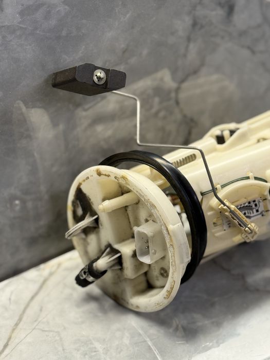 BMW E46 Насос в бак Бензонасос е46 Бензин насос М43 М52ТУ М54 Н42 Н46