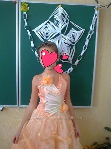 Святкова,  новорічна сукня