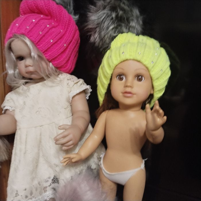 Шапка  дівчина .