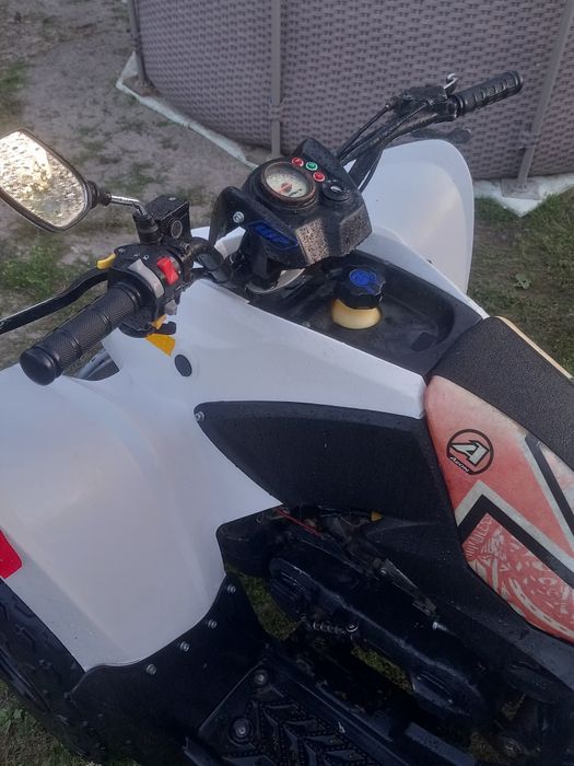 Продам дитячий квадроцикл AEON Cobra 50