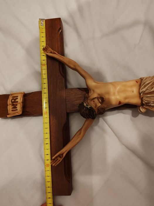 Crucifixo madeira