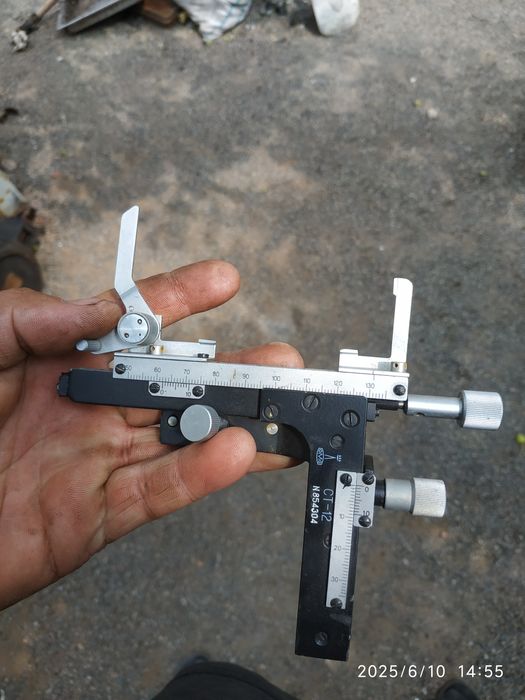 Препаратоводитель СТ-12 до мікроскопа