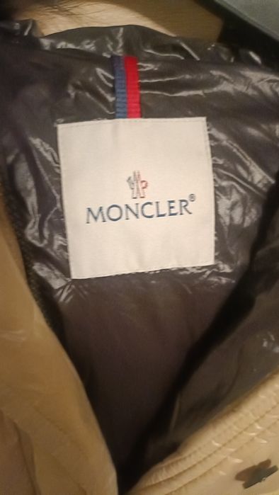 Kurtka płaszczyk pikowany Moncler