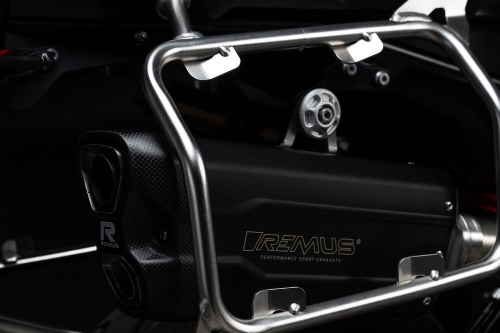 Tłumik Remus 8 2.0 do BMW F900GS Adventure- czarny