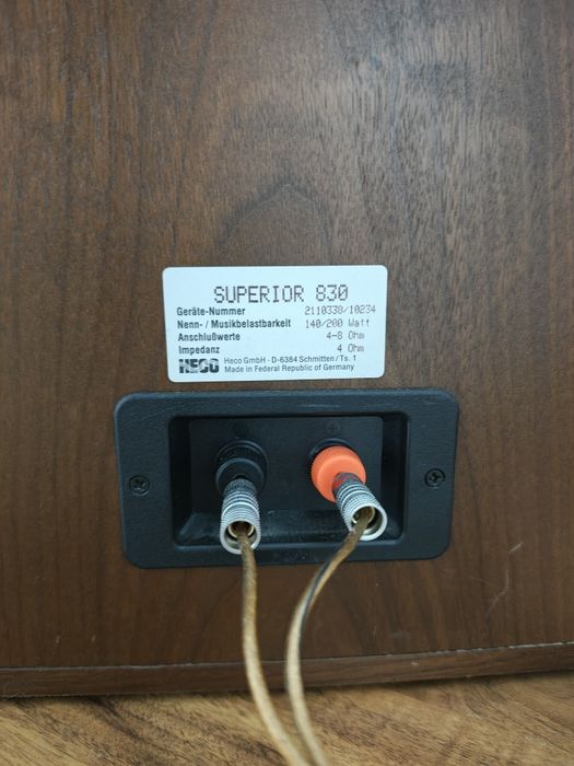 Kolumny HECO Superior 830