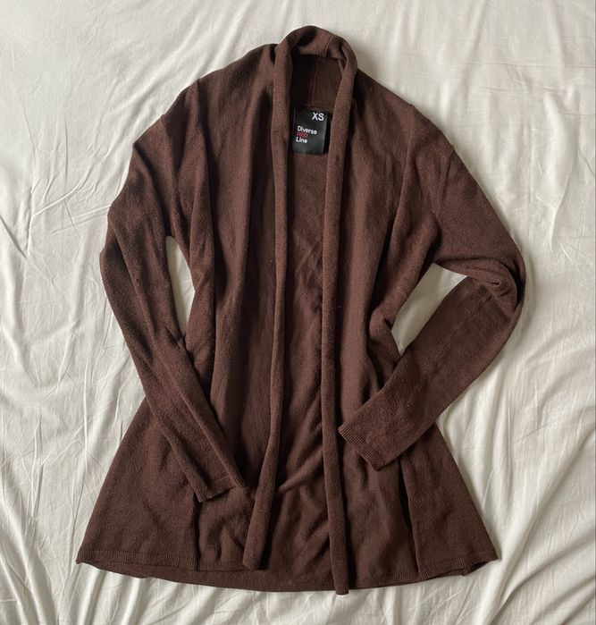 Жіночий кардиган