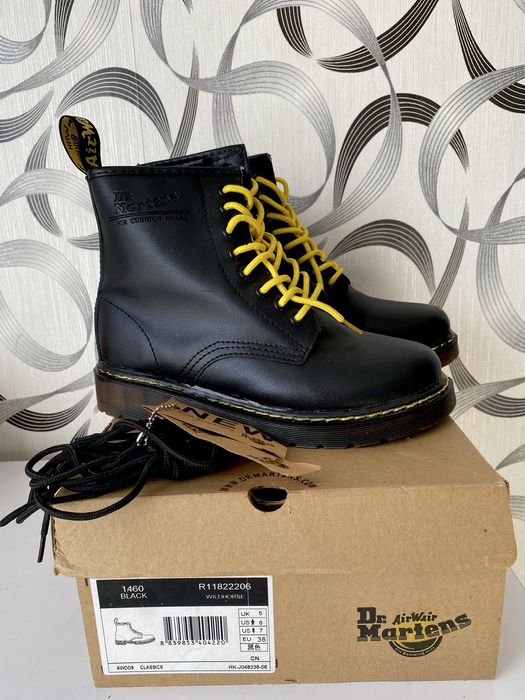 Женские ботинки   DR. MARTENS