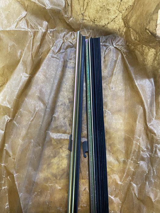 Щітка склоочисника москвіч 400,401, газ 69 Победа