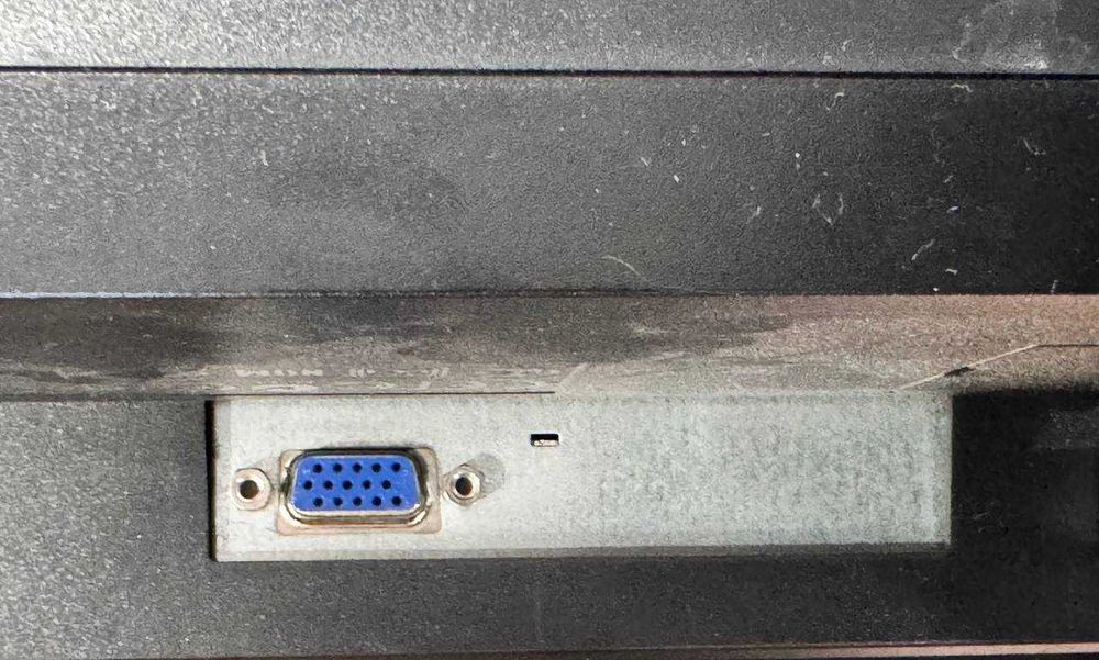 Монітор Acer V193HQL 18.5" VGA