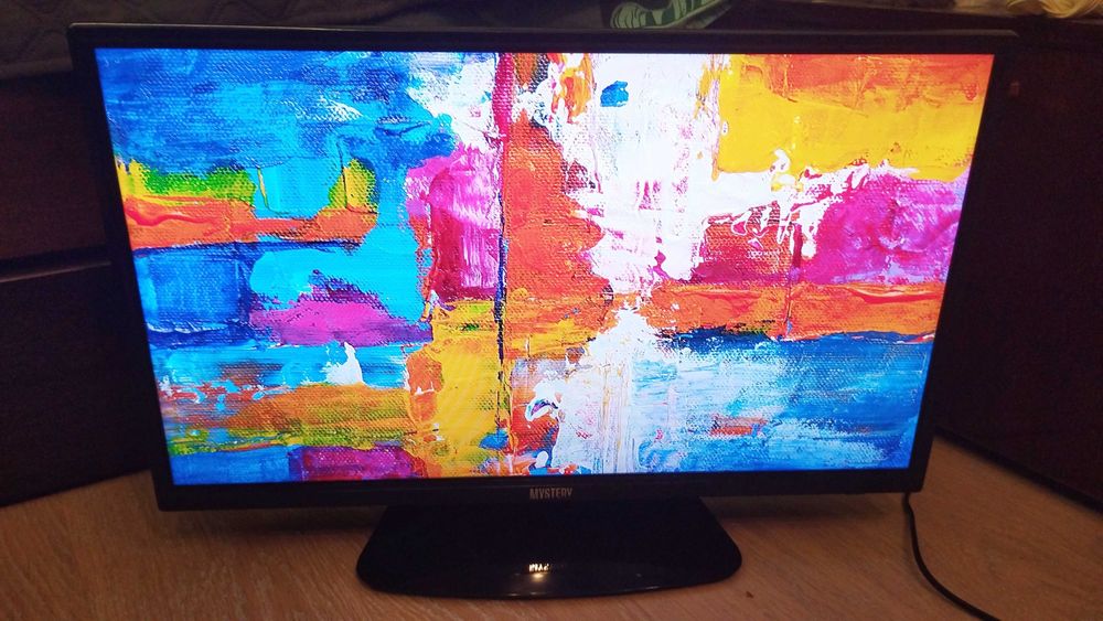 Телевізор  24 дюйми с Т2