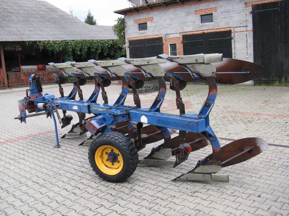 Overum DX590 pług obrotowy 5 skibowy 4 Gregoire besson RY47