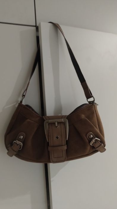 Torebka damska baguette vintage brązowa z ozdobną klamrą