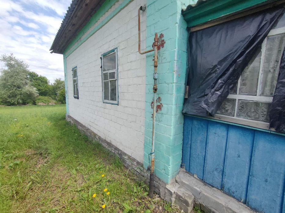 Гарний будинок під житло в селі Горбове