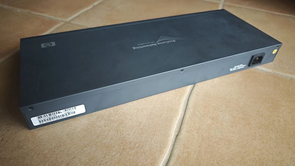 HP ProCurve 1700-24 J9080A Switch Web Managed Fanless 23 Portas OK