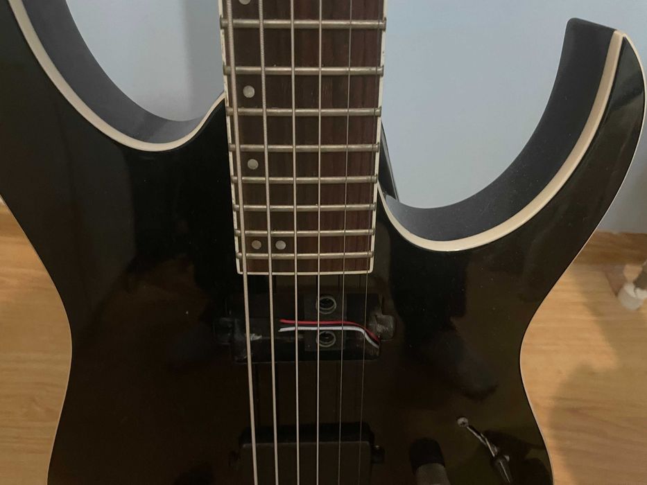 Ibanez gitara  RGIB21 BK