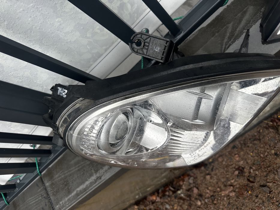 Фара фары левая правая SsangYong Rexton 2006-2012 оригинал
