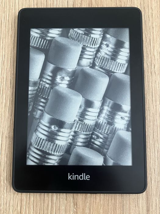 Електронна книга Kindle Paperwhite 10th GEN 32GB Підсвітка (PQ94WIF)