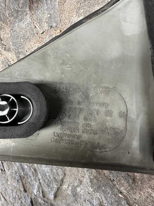 Farolins Traseiros Mercedes-benz