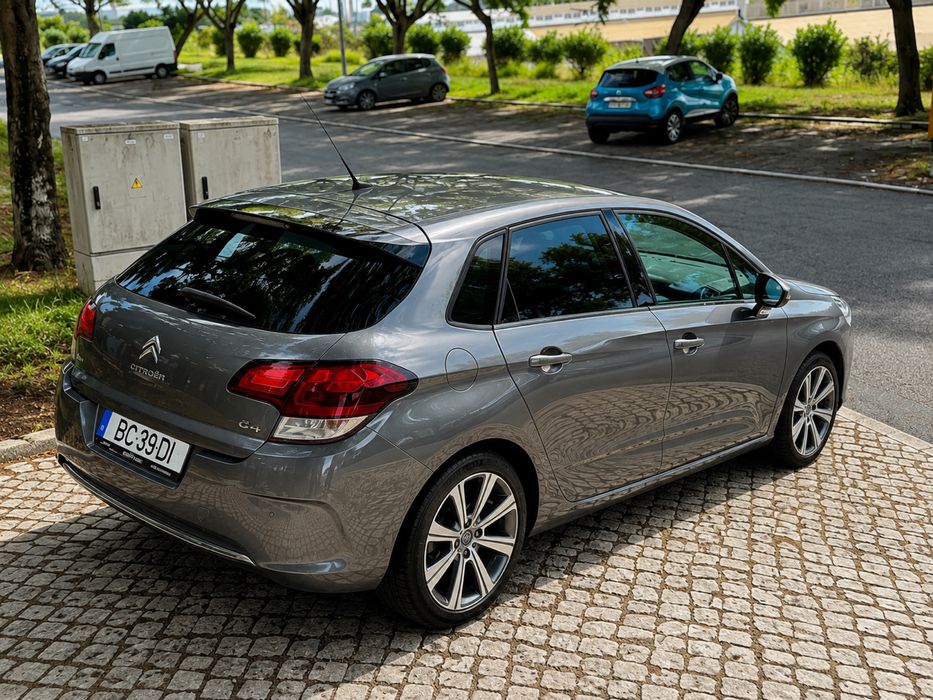 Citroen C4 2016 Livro Revisoes completo na marca Possibilidade financiamento