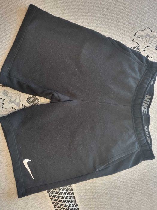 Spodenki czarne Nike