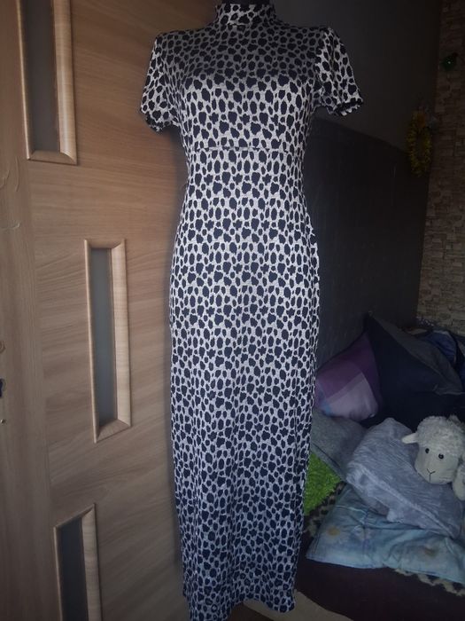 Długa sukienka letnia