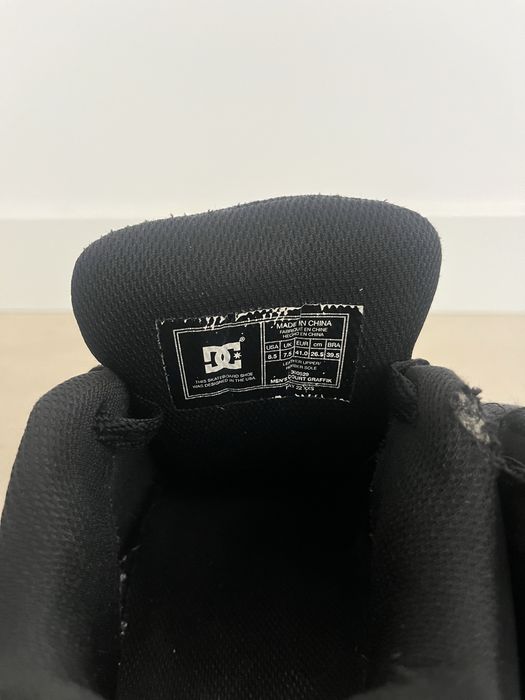 Ténis DC Shoes Pretos – Tamanho 39 – Usados