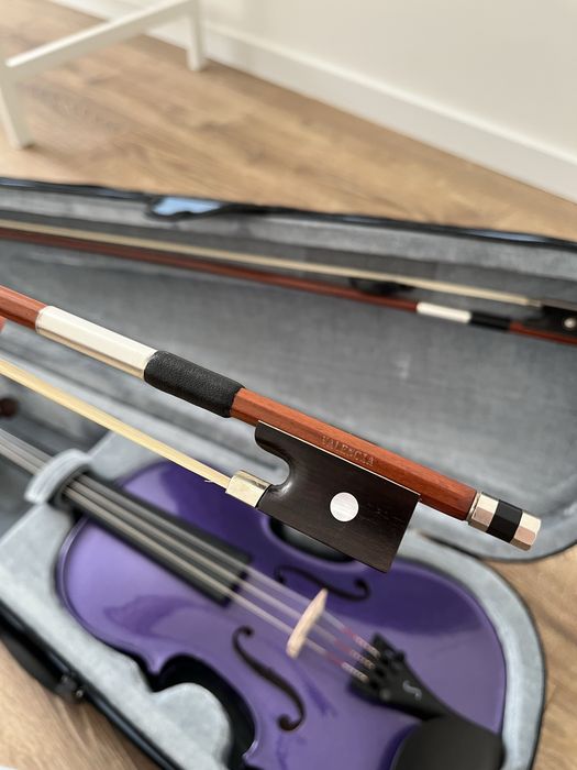Violino Roxo 4/4 como novo + Arco