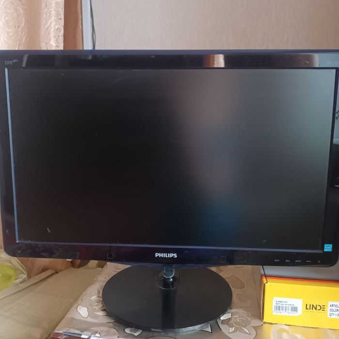 Продам два монитора