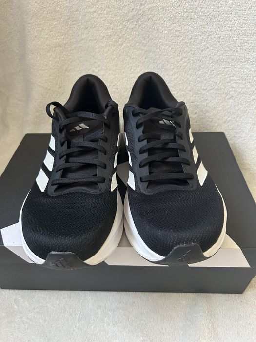 Кросівки Adidas бігові