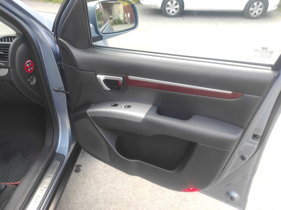 Продам автомобіль Hyundai santa fe