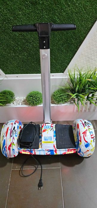 Hoverboard com guiador