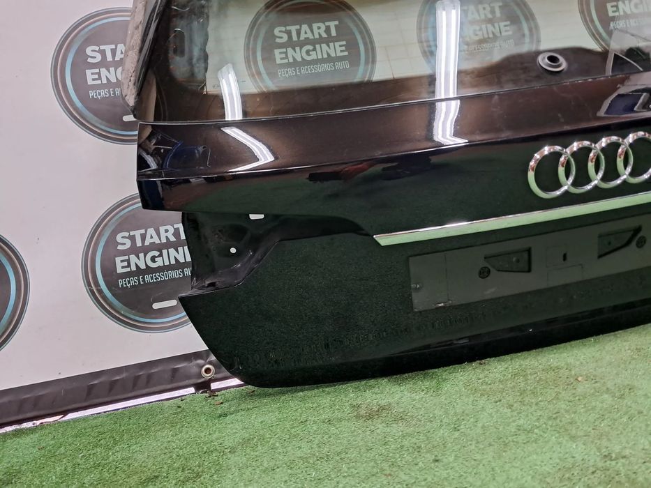 Tampa da Mala Audi A4 B9 avant 2019-2025