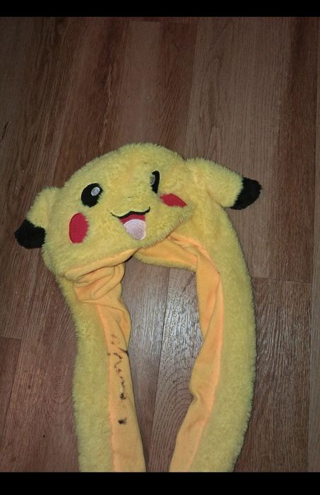 Pikachu gorro fofo