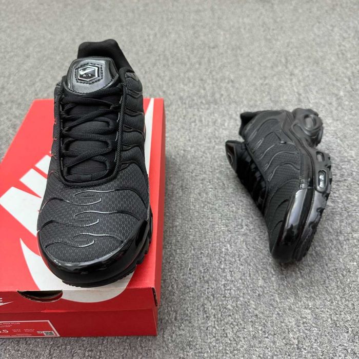 Nike Air Max TN R.41