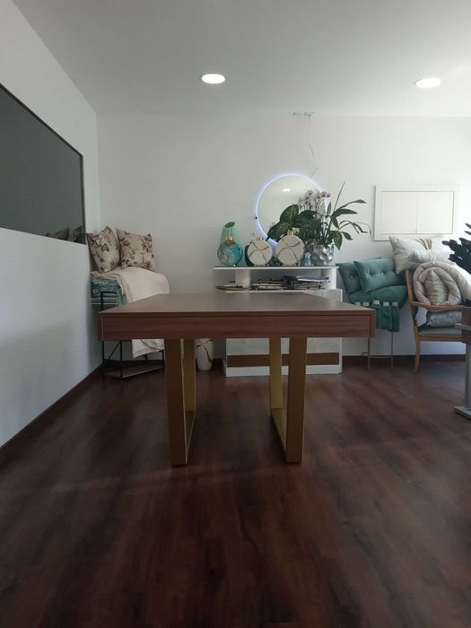 Mesa Madeira nova
