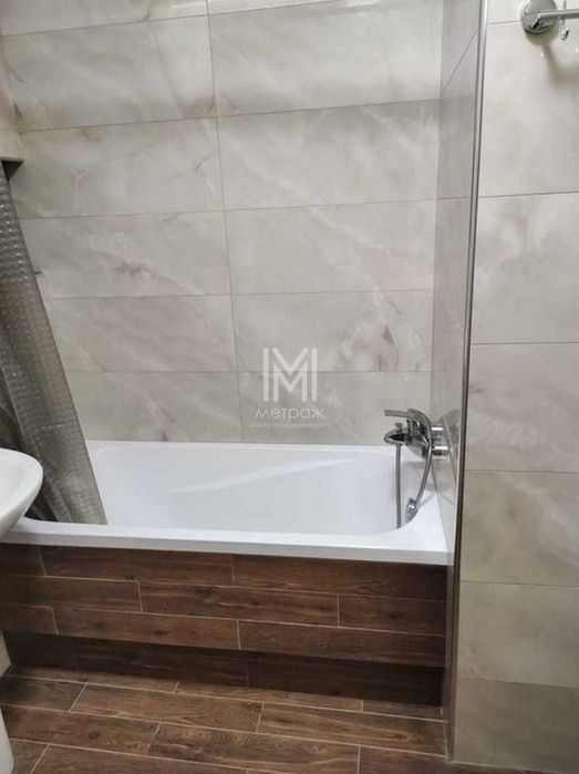 Продам 2к квартиру в центре‼️ (сталинка), Сумской рынок, Парк Горького
