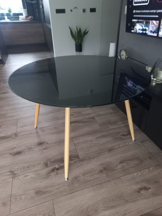 Sprzedam stół okrągły,  szyba hartowana